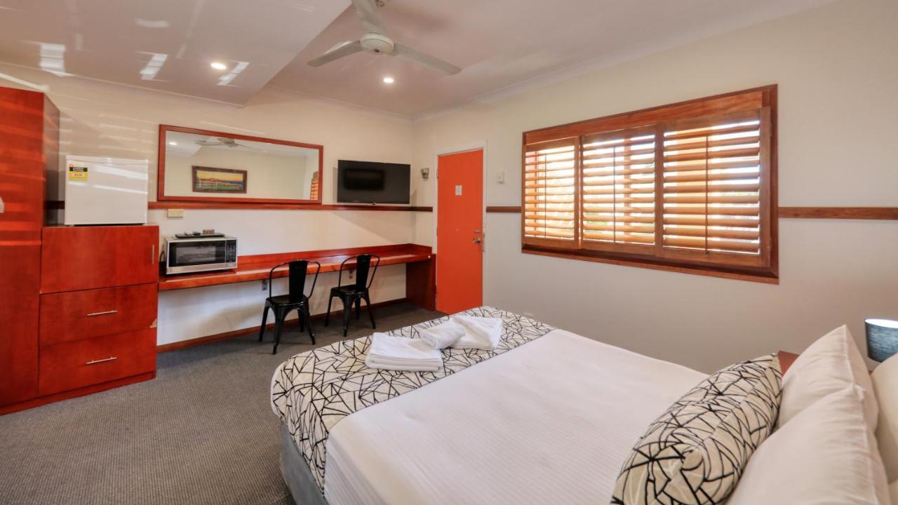 Across Country Motor Inn 达博 外观 照片