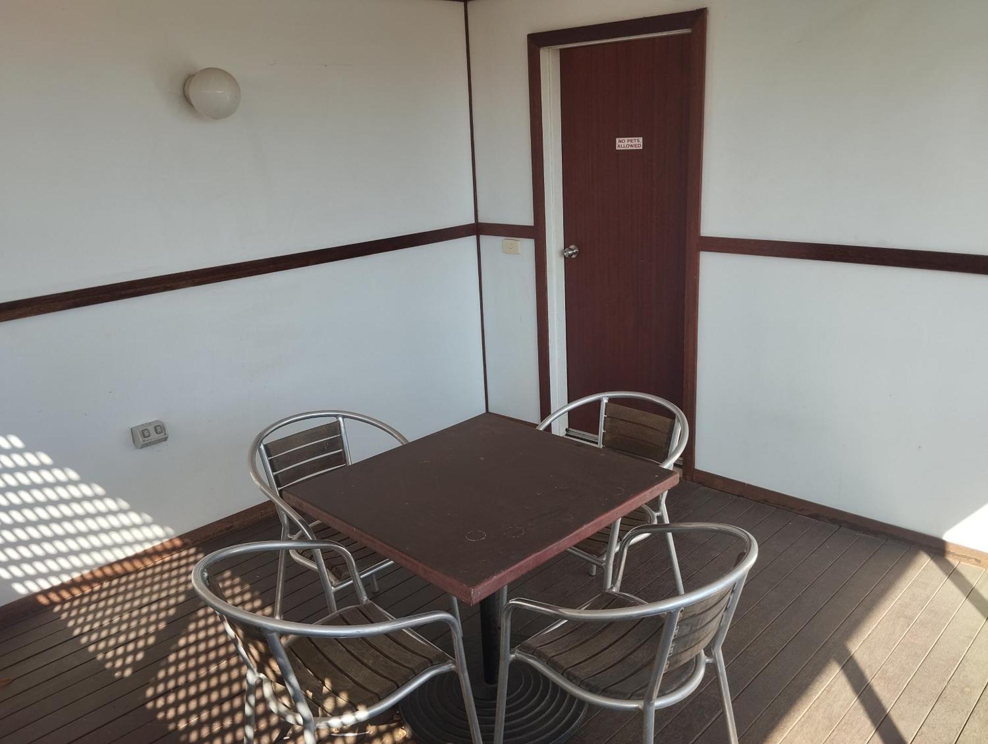 Across Country Motor Inn 达博 外观 照片