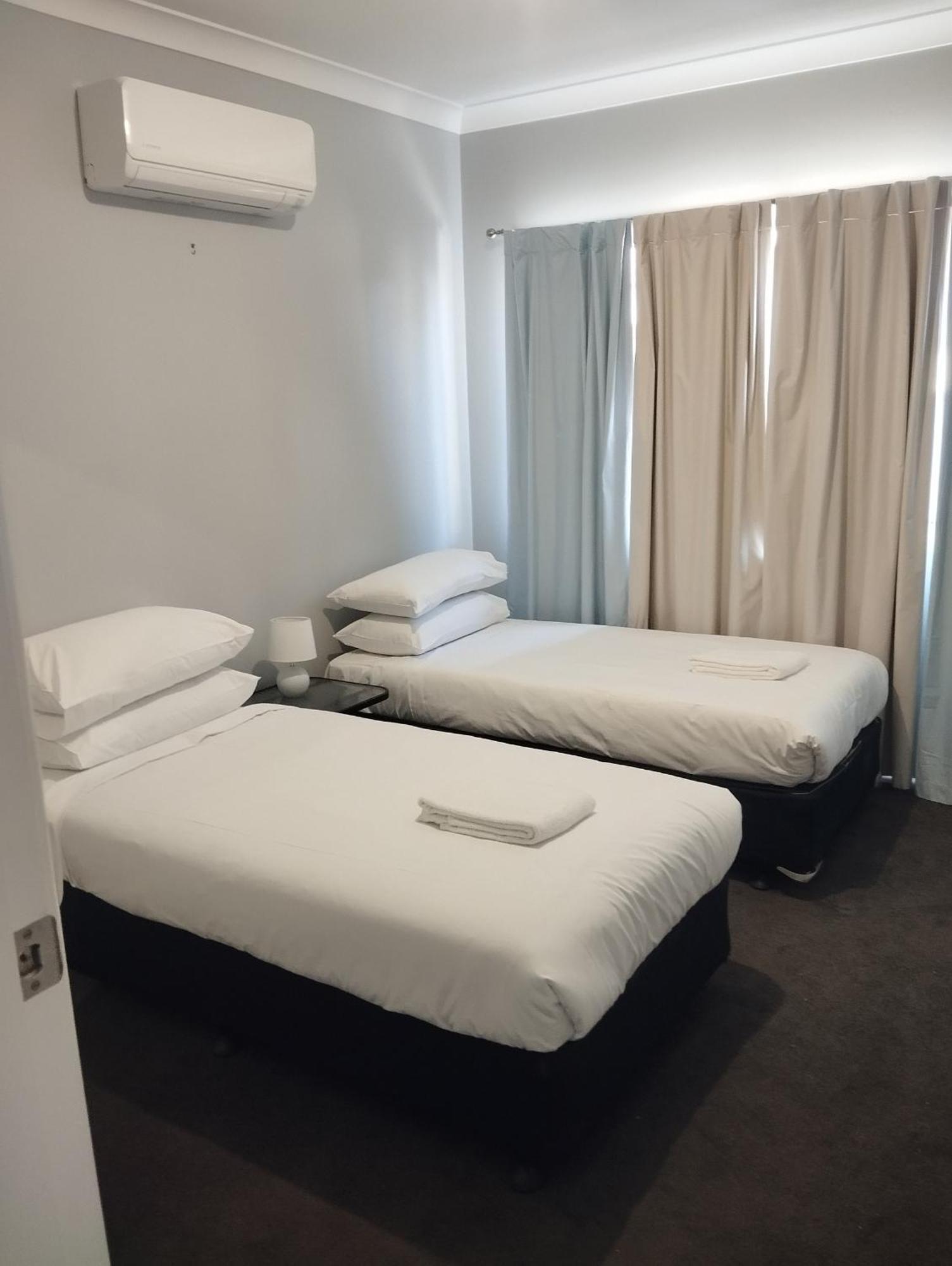 Across Country Motor Inn 达博 外观 照片